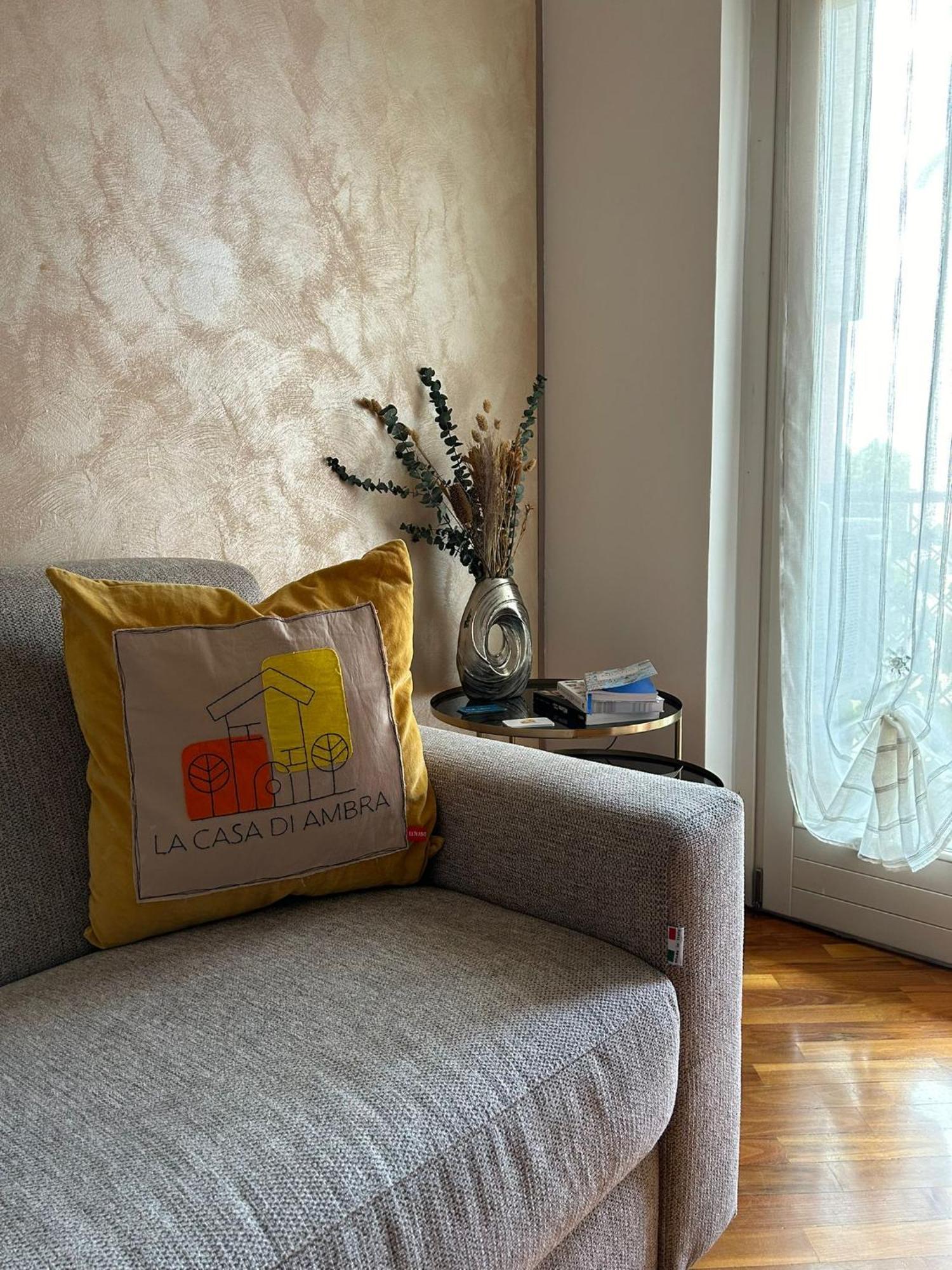 Ferienwohnung La Casa Di Ambra Limbiate Exterior foto